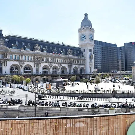 Apartment Charming 2 Bedroom With View Of Gare De Lyon